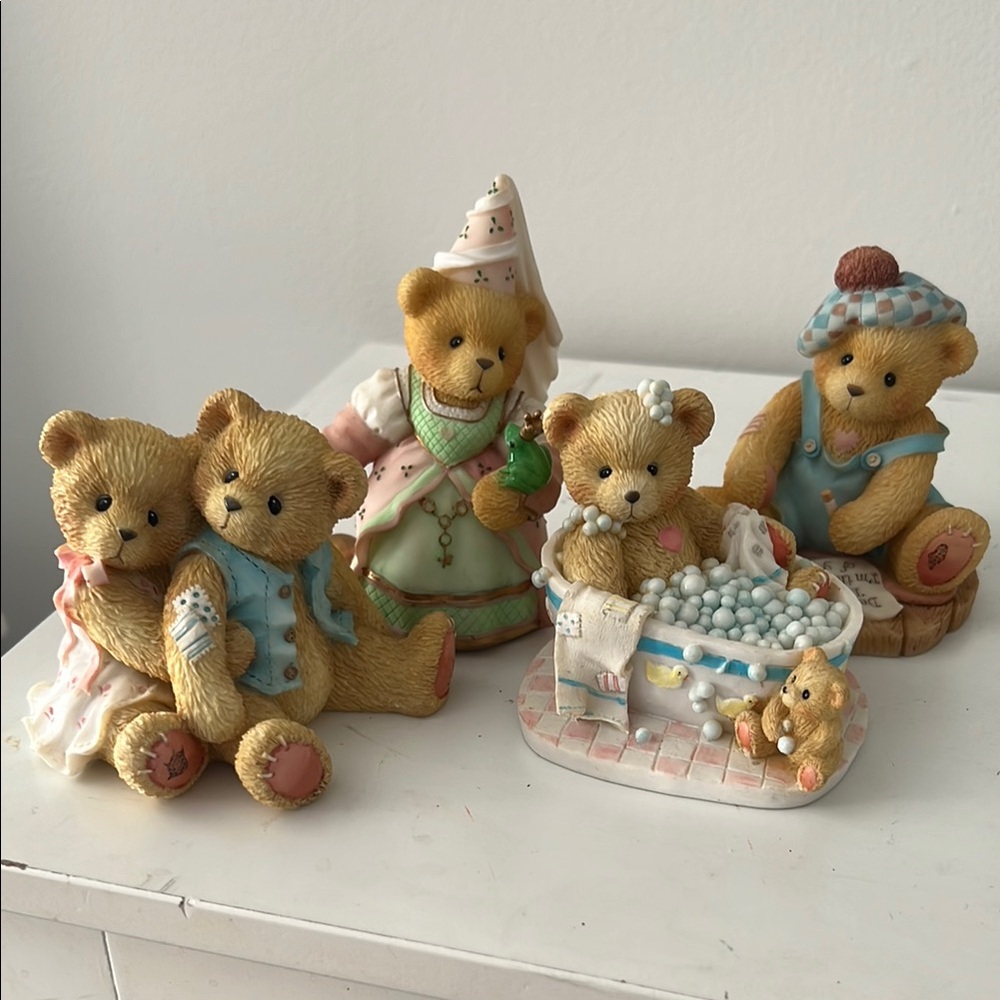 Cherished Teddies: Betty 1993, Seth and Sarabeth 1995, Winnie 1998, Kyle 1998
